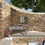 Mikro Chorio Kostos