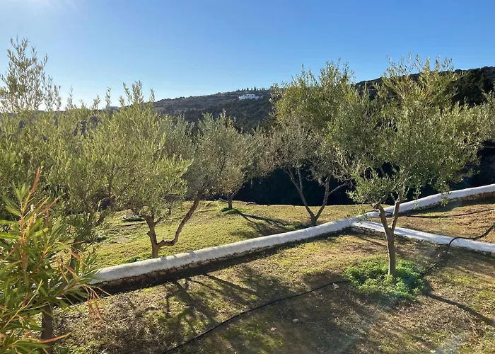 Mikro Chorio * Kostos